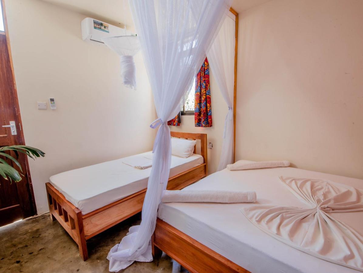 The Slow Leopard Dar es Salaam Exterior foto